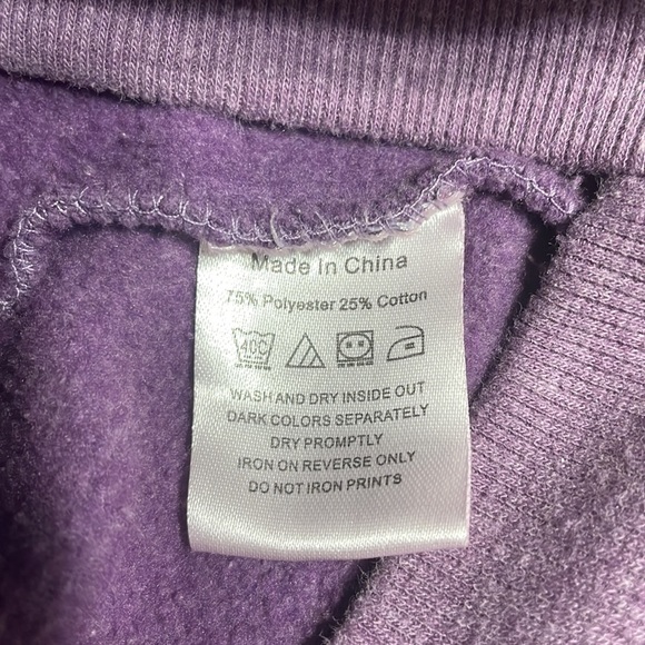 Mohawk college unisex size large hoodie - Picture 5 of 6